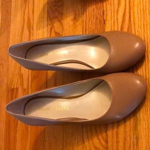 Franco Sarto nude leather wedges size 7.5